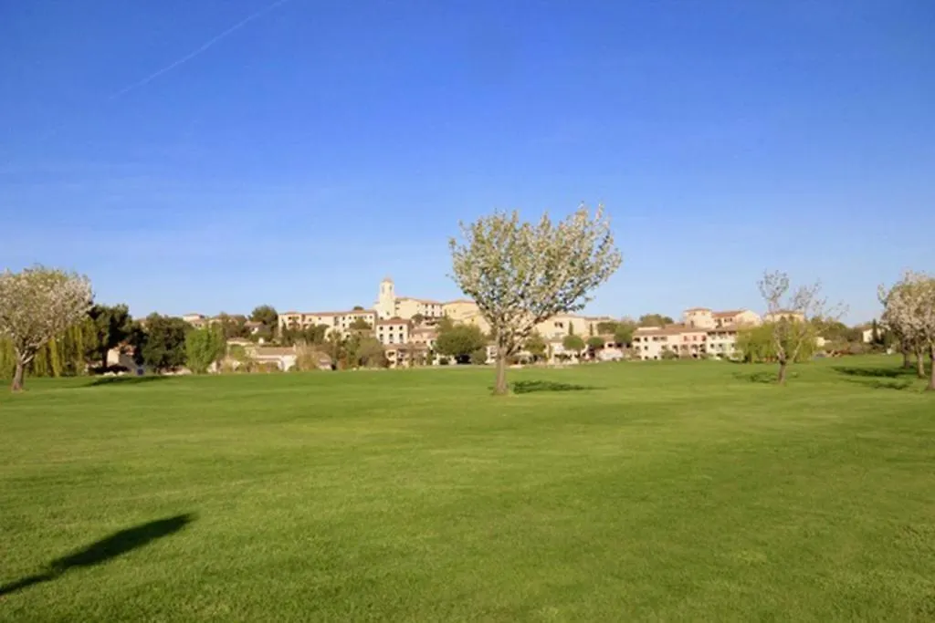 Apartment Apartement Beata In Provence, Golf Pont Royal Mallemort